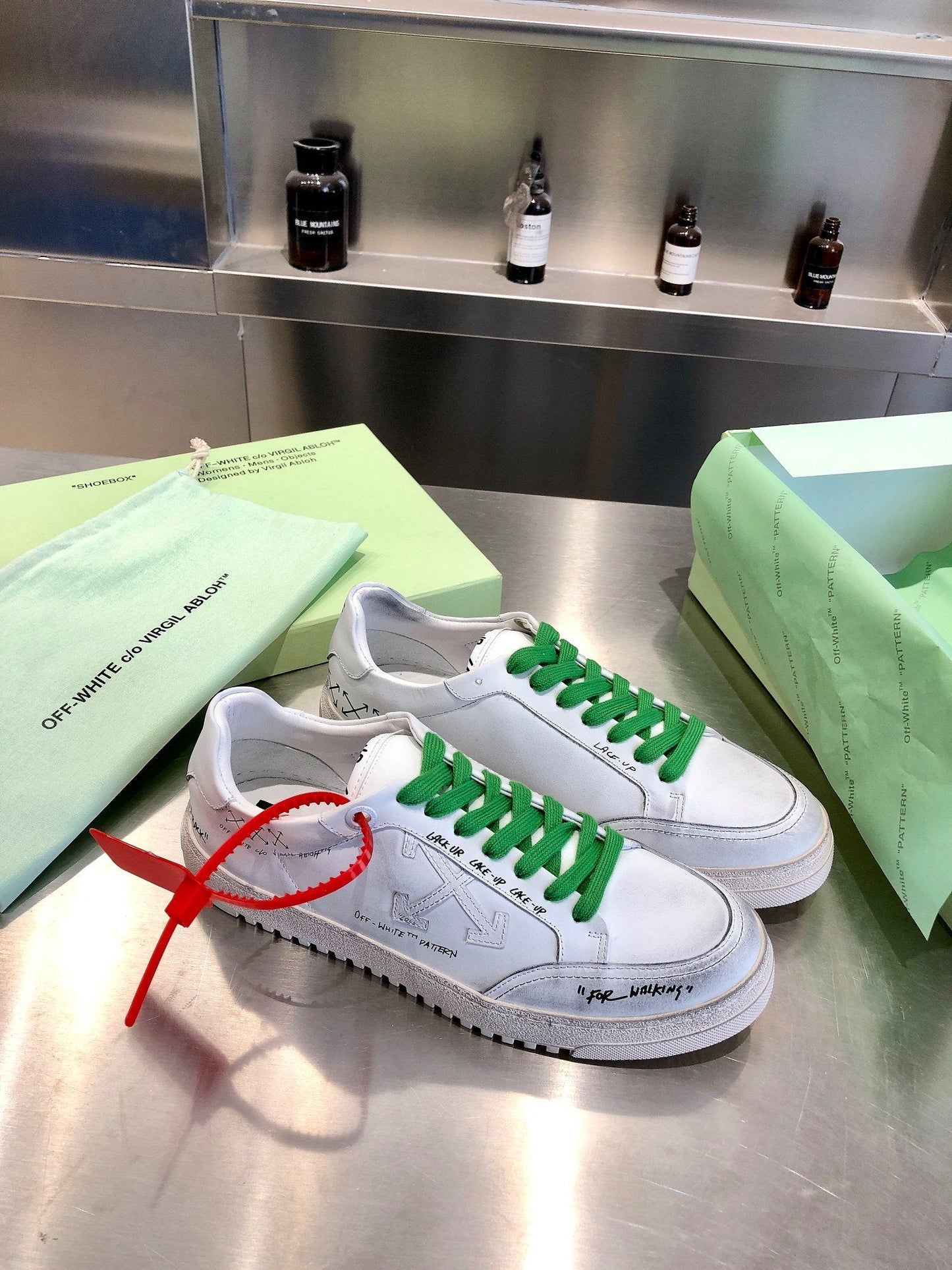 OFF WITE Sneakers Low