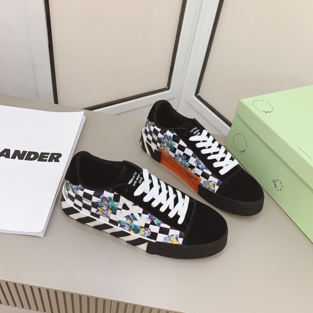 OFF WITE Sneakers