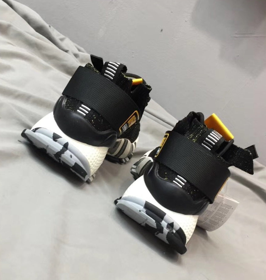 Off Wite Black Sneakers Adi