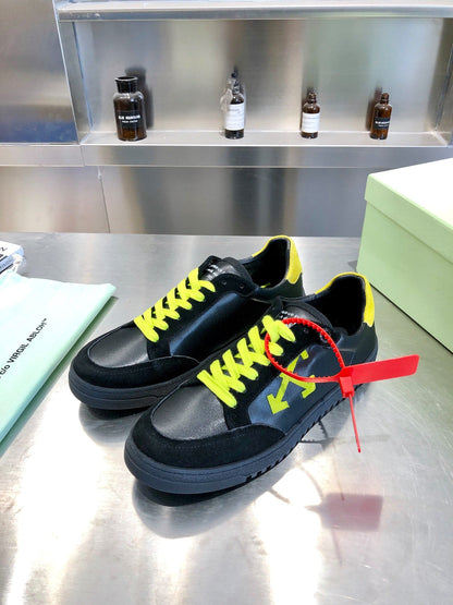 OFF WITE  Sneakers Black