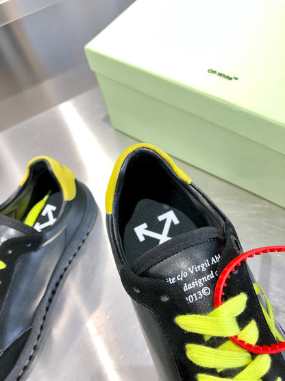 OFF WITE  Sneakers Black