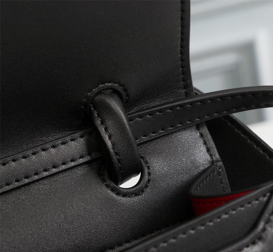 Off Wite Bag Black 2 Sizes