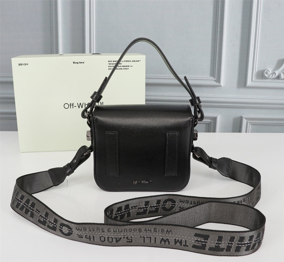 Off wite Bag Soho