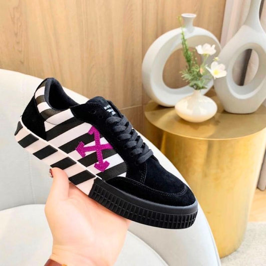 Off-white Sneakers