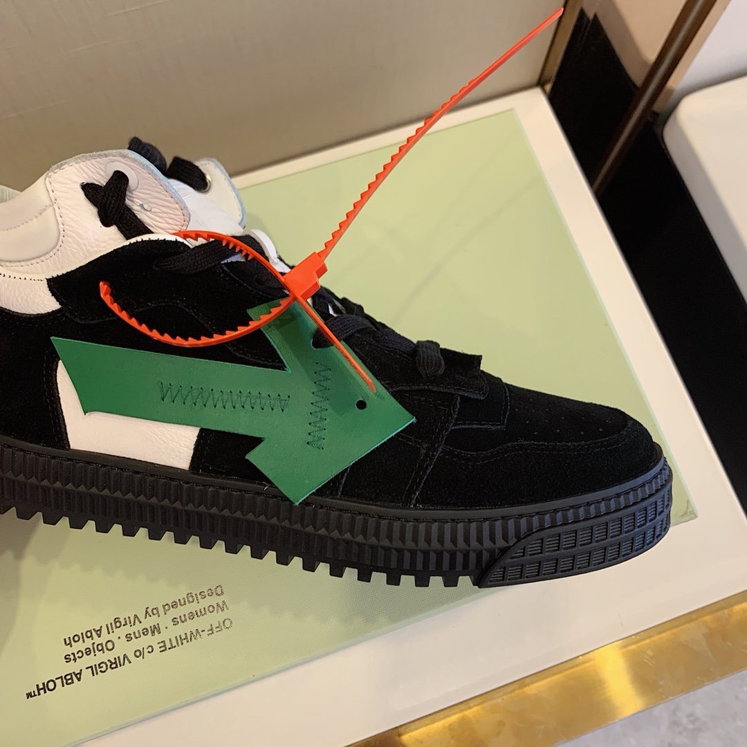 Off Wite Sneakers