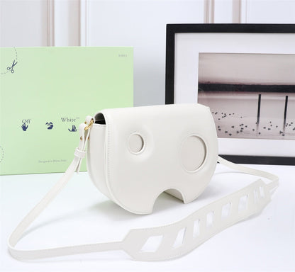 OFF WITE  Bag  24 cm
