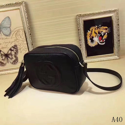GU Smal Bag Soho Disco Black White