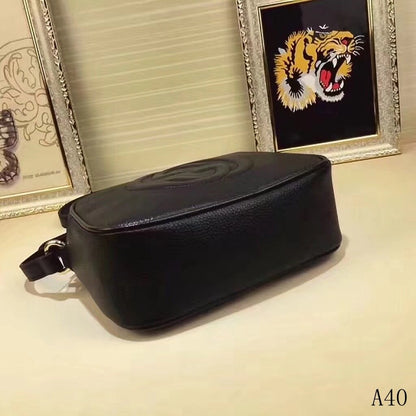 GU Smal Bag Soho Disco Black White