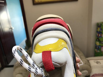 SNBAL Triple S Rose Sneakers