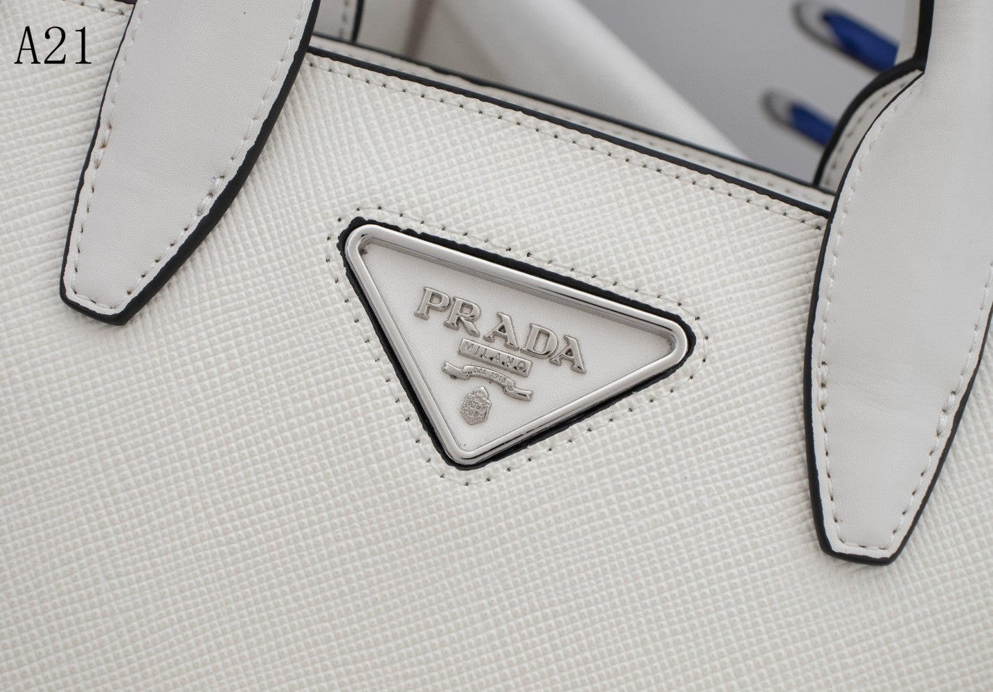 PRD  Bag  White  22 cm