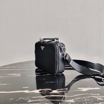 PRD Bag Saffiano messenger 22 cm