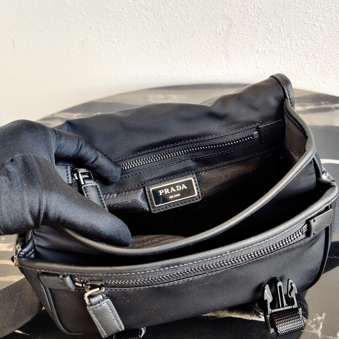 PRD Bag Saffiano 2 Color messenger 22 cm
