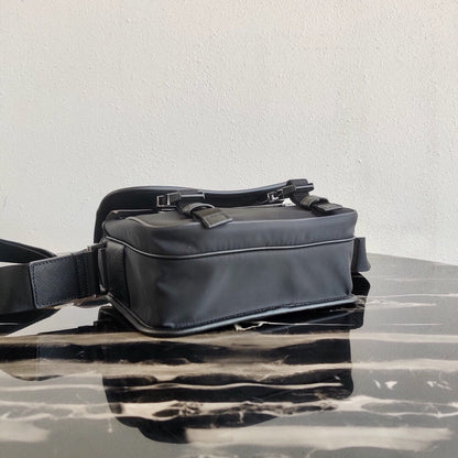 PRD Bag Saffiano 2 Color messenger 22 cm