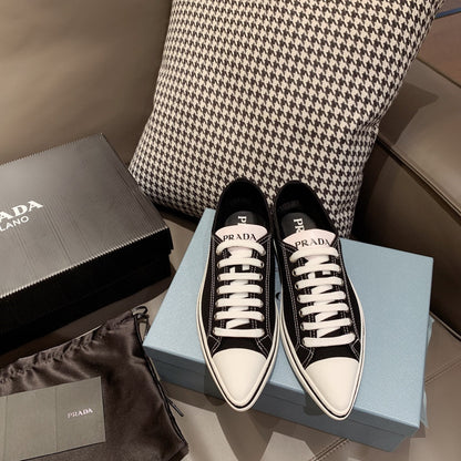 PRD Sneakers Low Woman