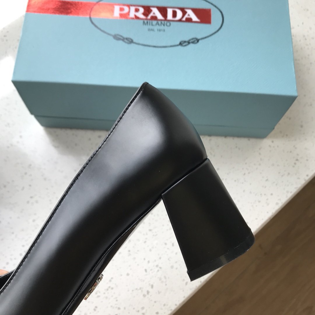 PRD Shoes  Black Silver