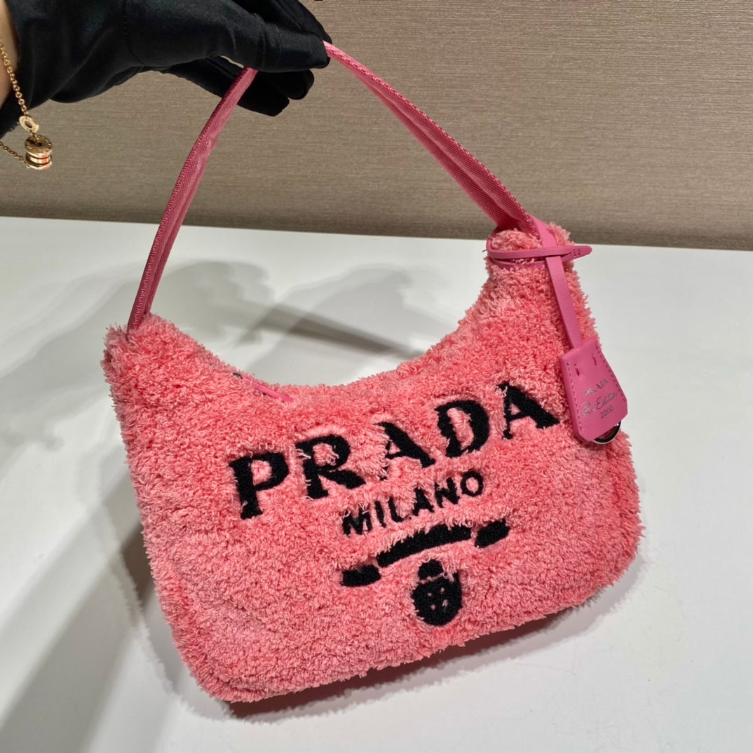 PRD Shearling bag 22cm