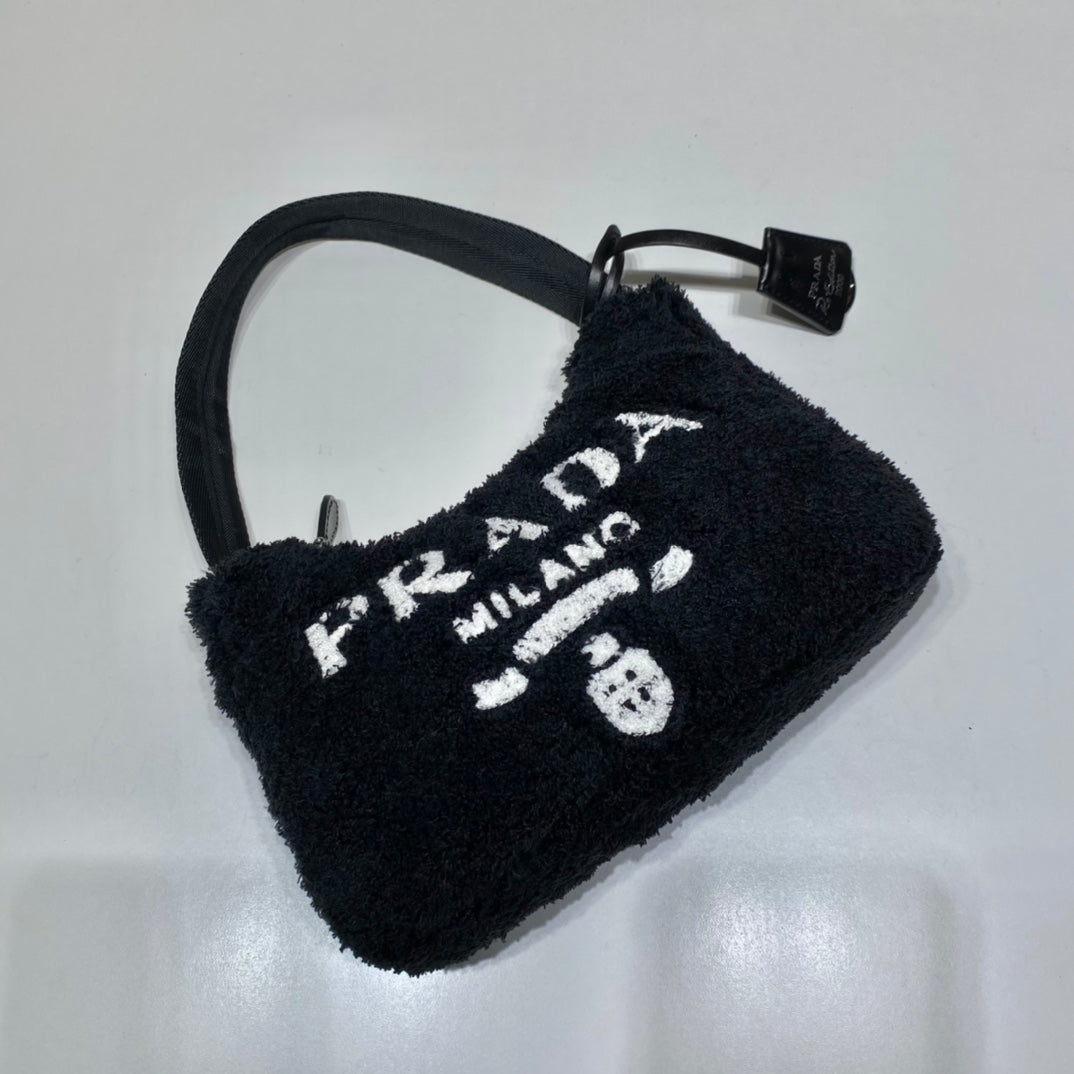 PRD Shearling bag 22cm