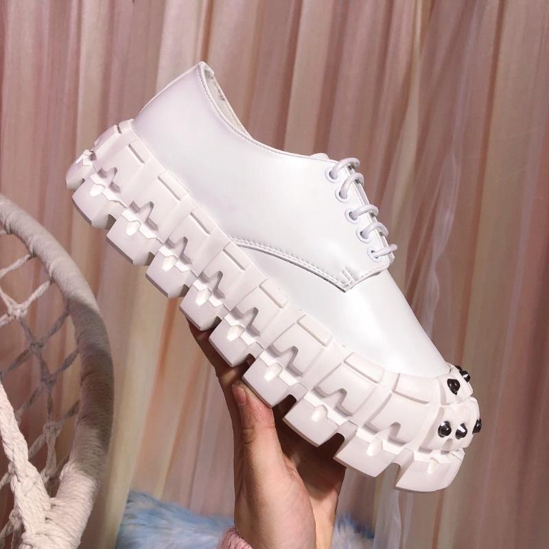 prada shoes