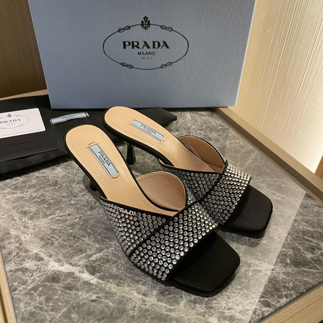 PRD  Slippers  Heels  2 Color's