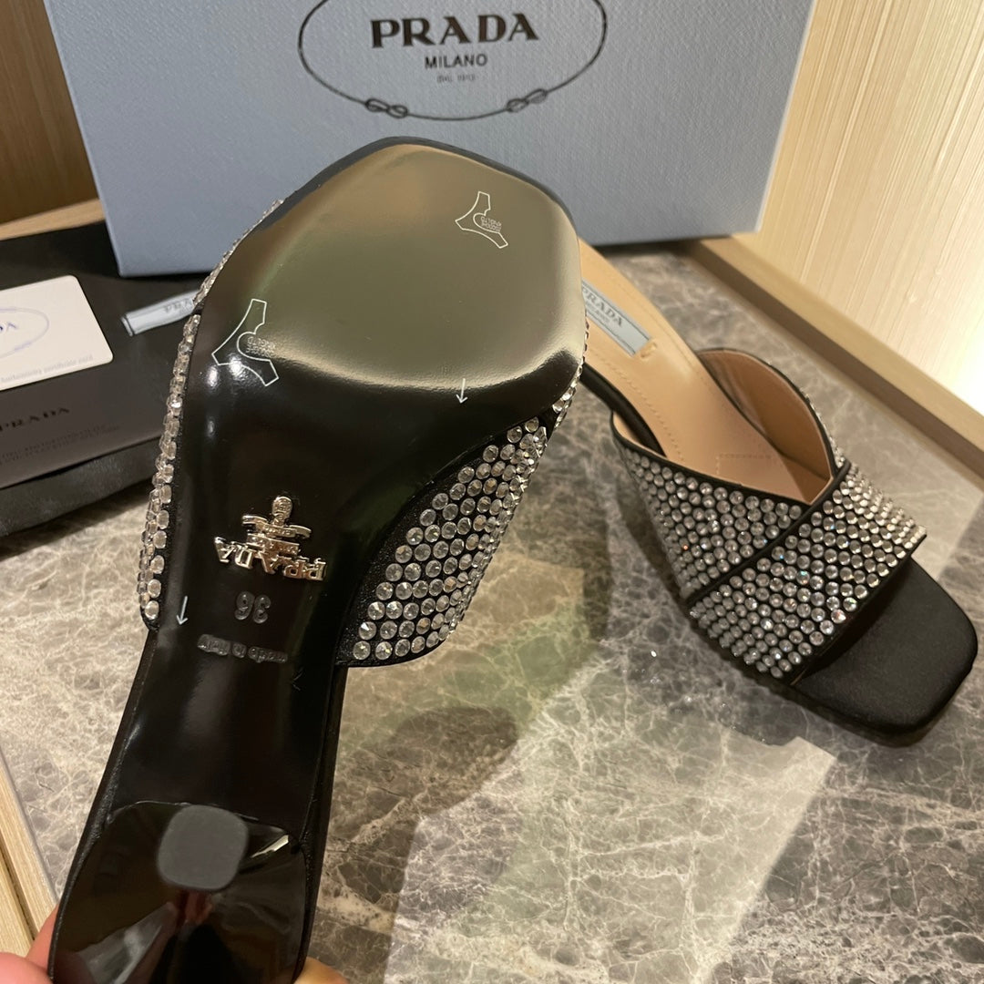 PRD  Slippers  Heels  2 Color's