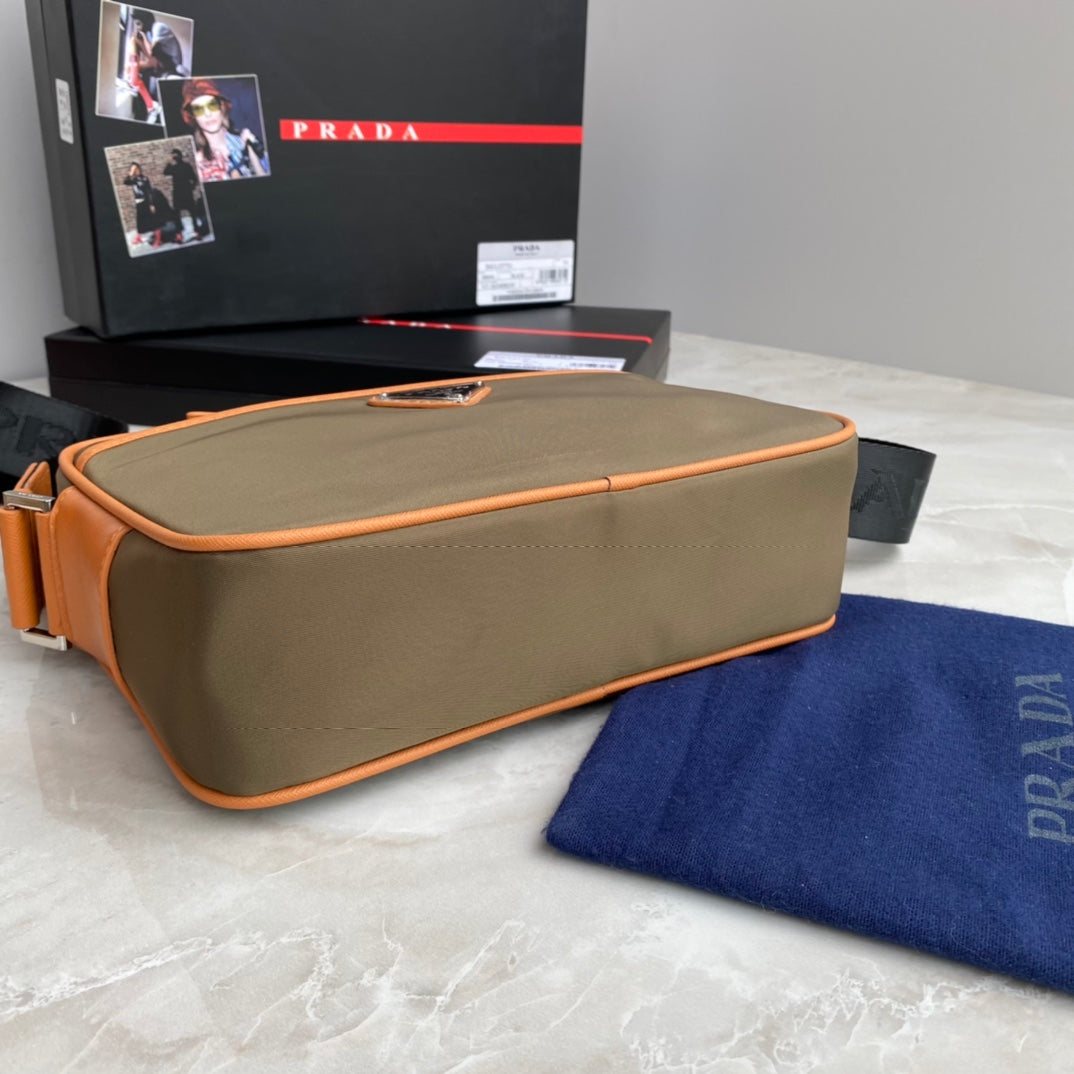 PRD Messenger   Bag 23 CM  2 Color 's