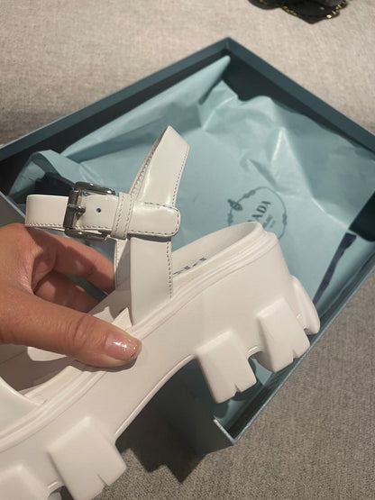 Prd Sandals White Wedge