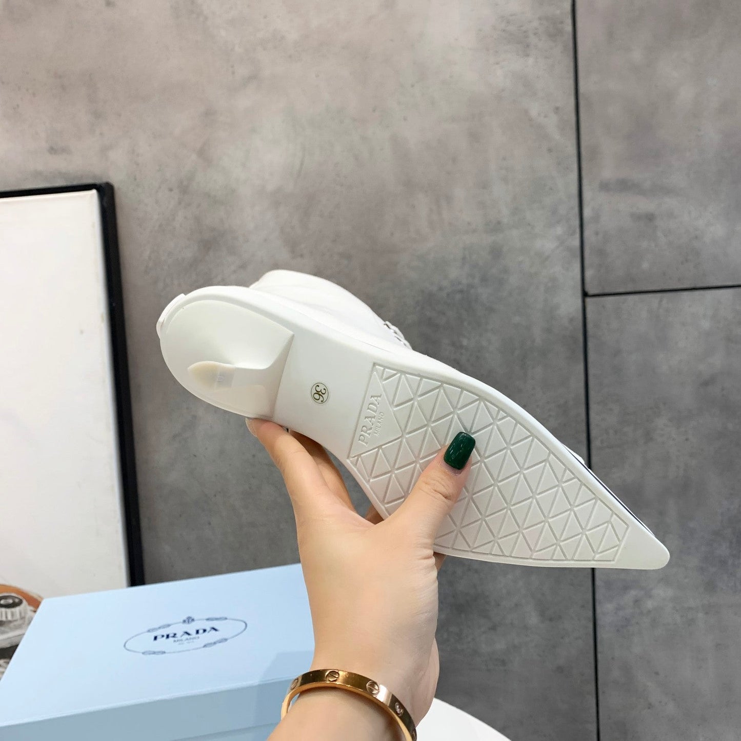 PRD Sneakers White Heeled High
