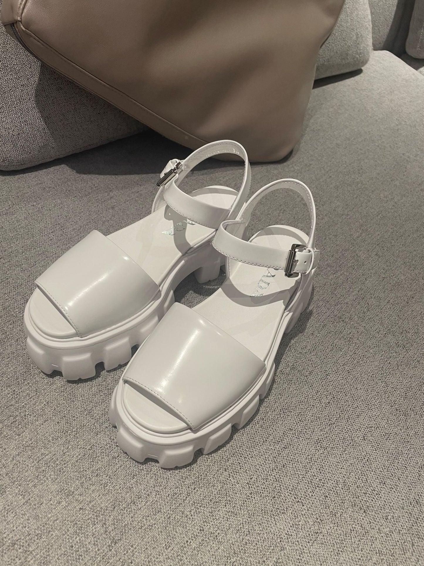 Prd Sandals White Wedge