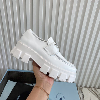 PRD  Shoes Wedge Platform 2 Color 's