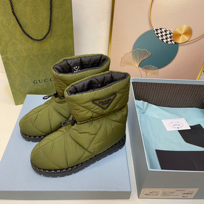 PRD Pillo w Ugg  Boots  4 color 's