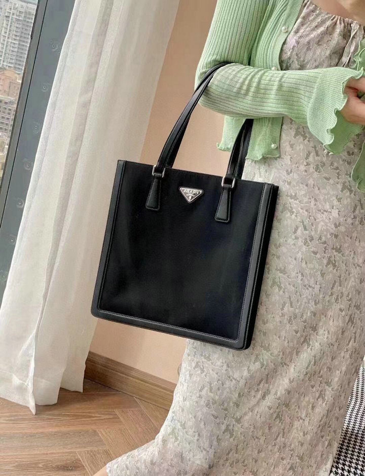PRD re - Nylon Bag 30 cm