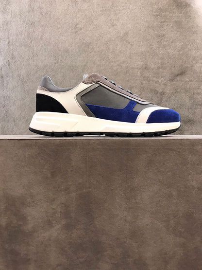HRM Sneakers  2 Color 's