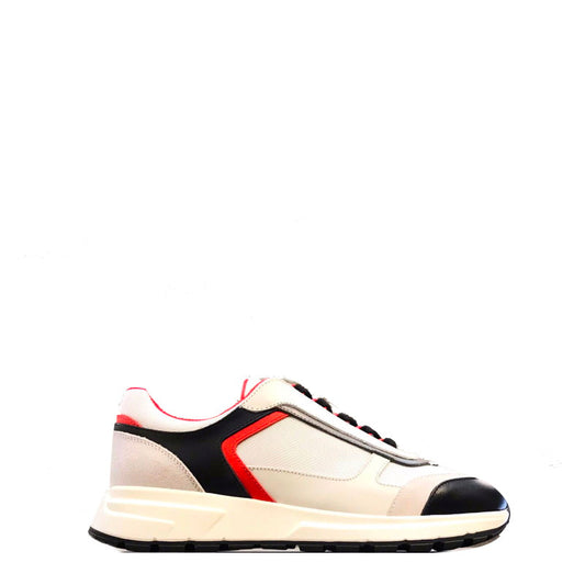 HRM Sneakers
