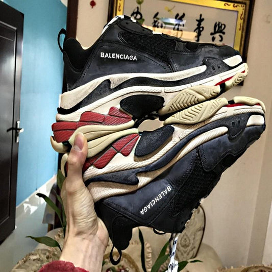 balenciaga triples sneakers