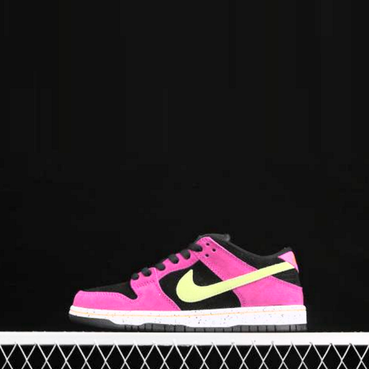 N^ke DUNK Sneakers Low  Red Plum
