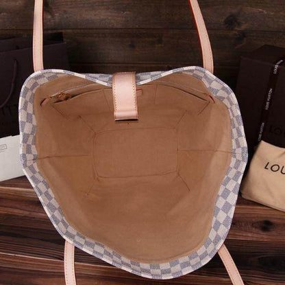 LU Sabrina Leather Bag