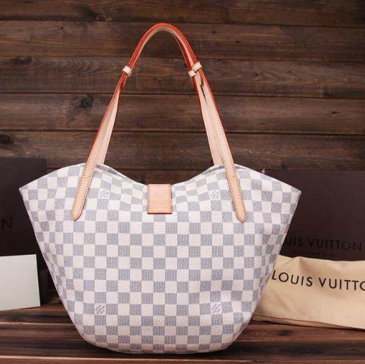 LU Sabrina Leather Bag