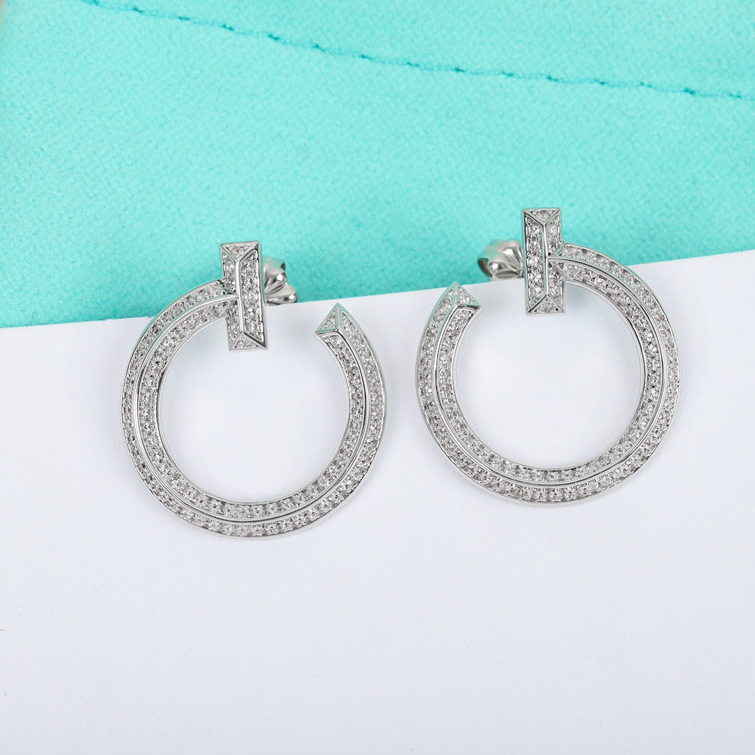 TIFF *Y  Earrings 2 Color 's