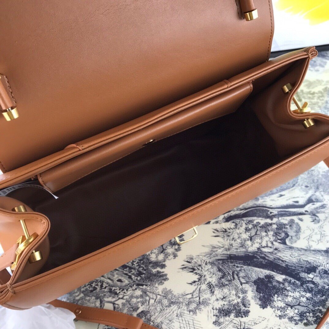 VRC Bag Brown