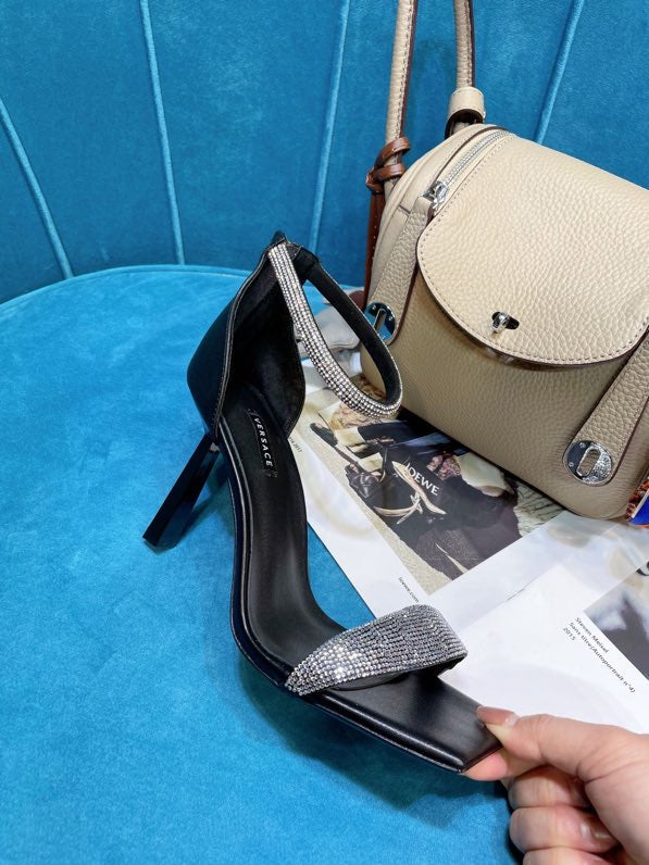 VRC Shoes Heels Black Stones