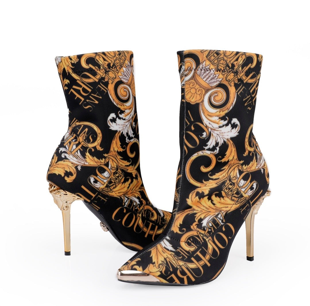 VRC  Boots Heels