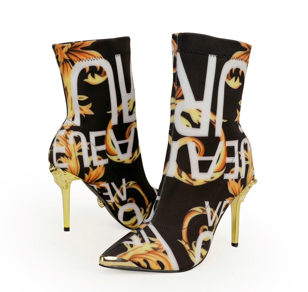 VRC  Boots Heels