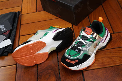 VRC Sneakers