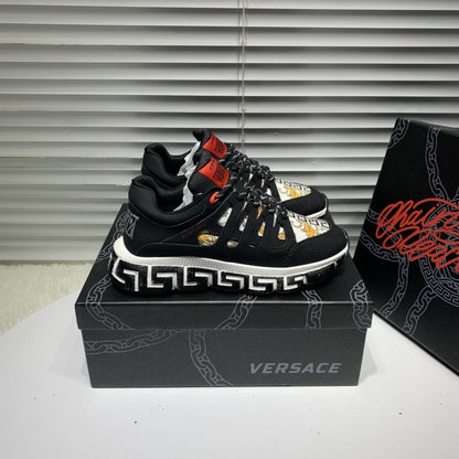 VRC Sneakers Chain Black