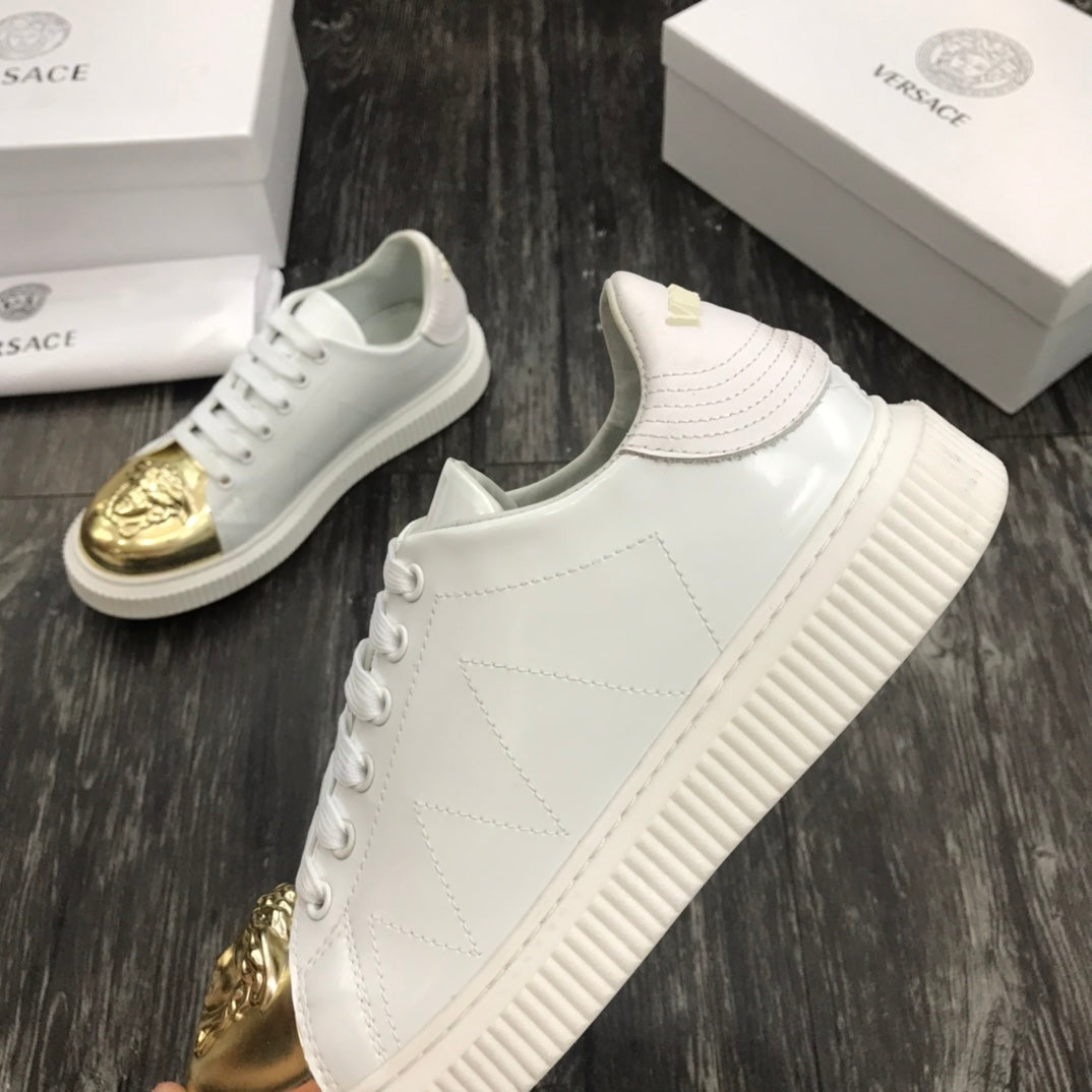 VRC Sneakers 2 Color 's Medusa