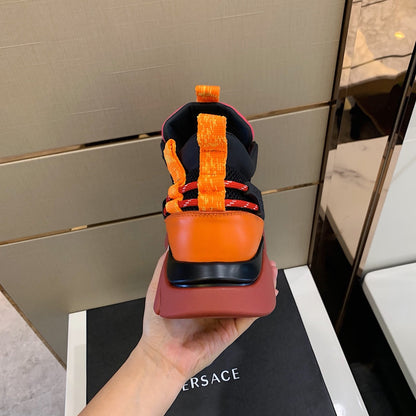 VRC  Run away Sneakers Low Orange