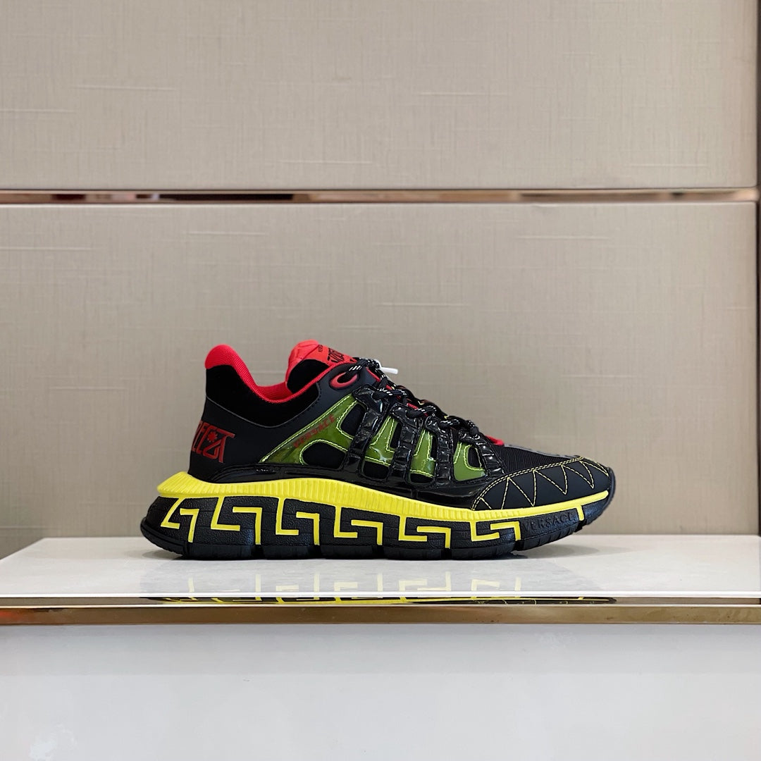 VRC  Sneakers Medusa