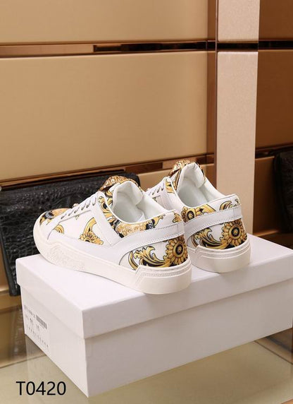 VRC  Sneakers Medusa