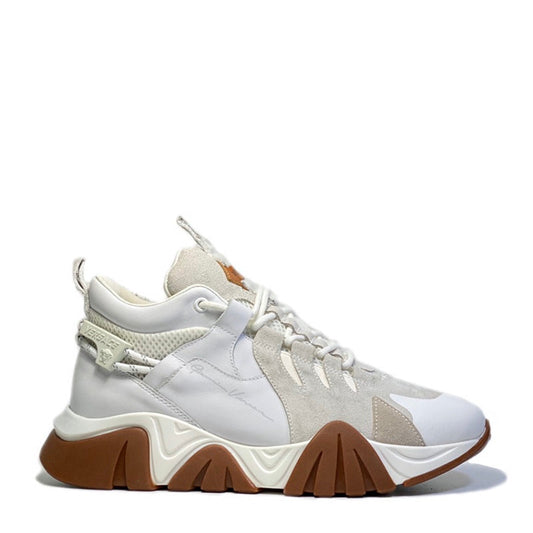 VRC  Sneakers Run Away