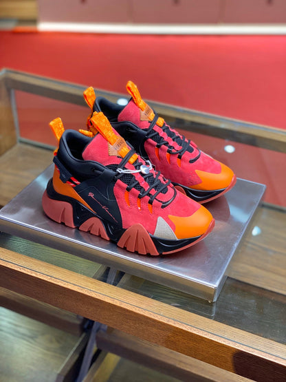 VRC  Sneakers Run Away